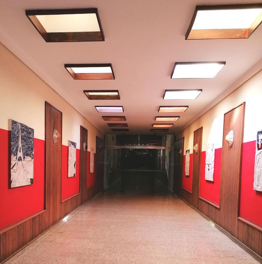 Inner City De Luxe Apartment Catania Bagian luar foto